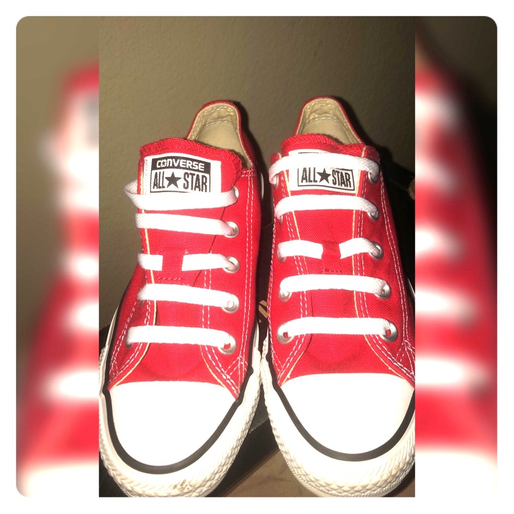 Converse - Picture 1 of 1